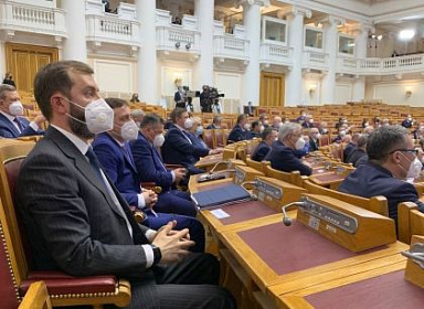 Александр Ведерников: депутаты обеспечат мониторинг исполнения инициатив Президента на местах и их законодательное сопровождение